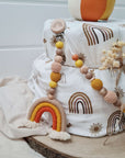 Gâteau de couches "Arc-en-ciel bohème"