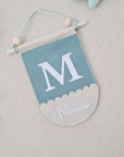 Pennant "Shell" with name, blue/beige