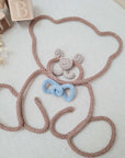 Ours / Teddy en fil tricoté, accessoire fleur ou ruban