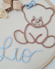 Ours / Teddy en fil tricoté, accessoire fleur ou ruban