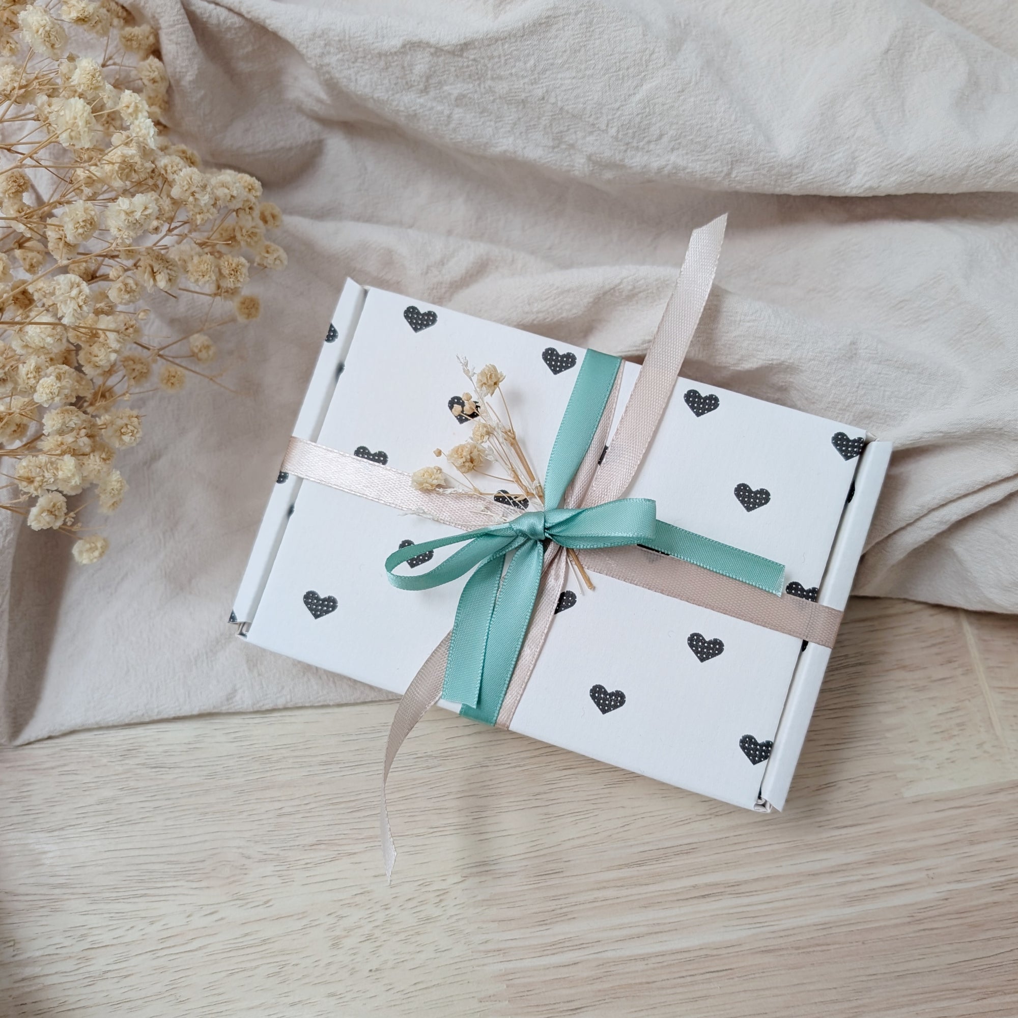 Gift wrapping: Your order as a gift