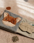 Coffret cadeau "Renard dans la valise" avec livre en tissu