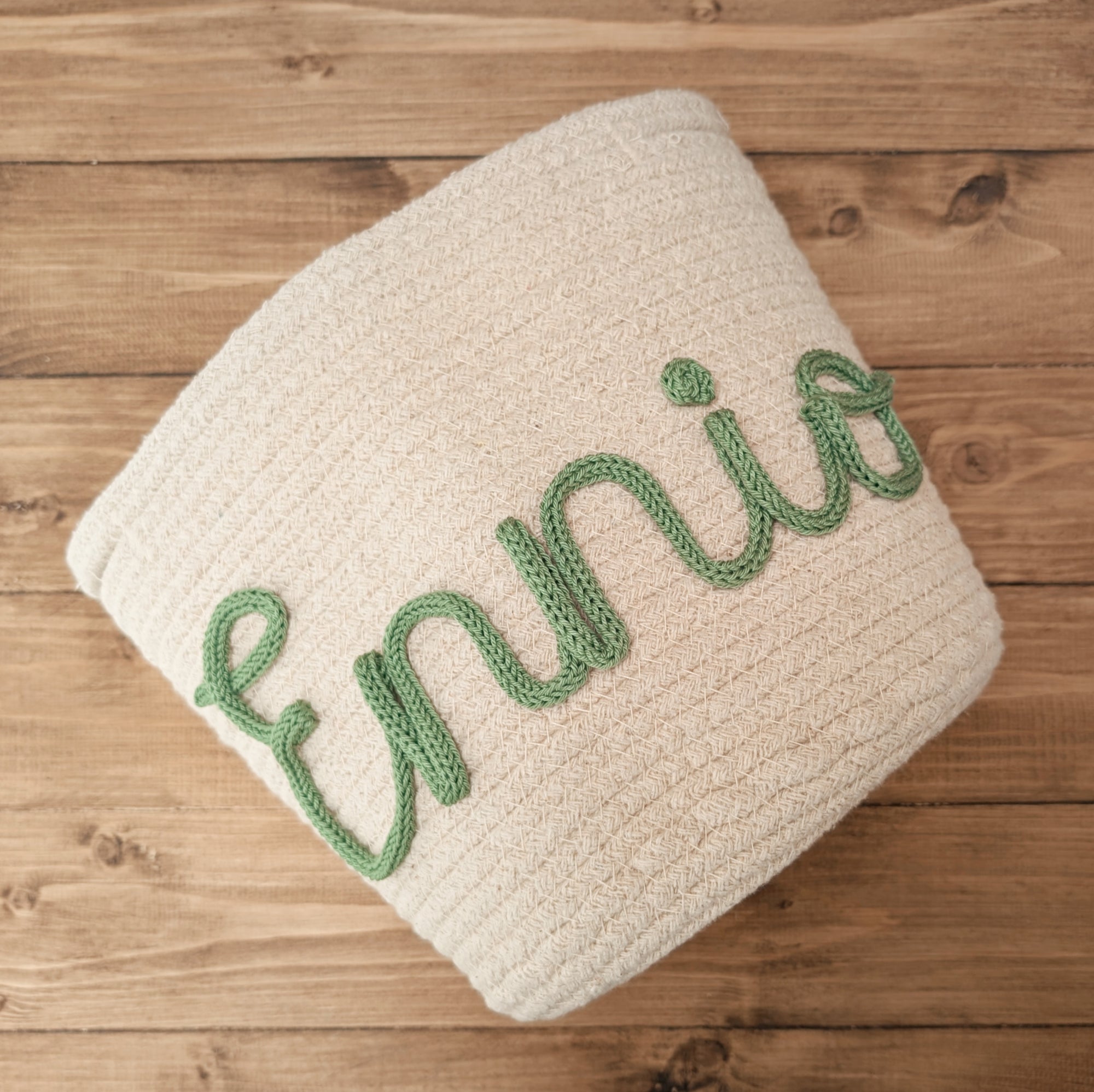 Basket with personalized name in your desired colors
