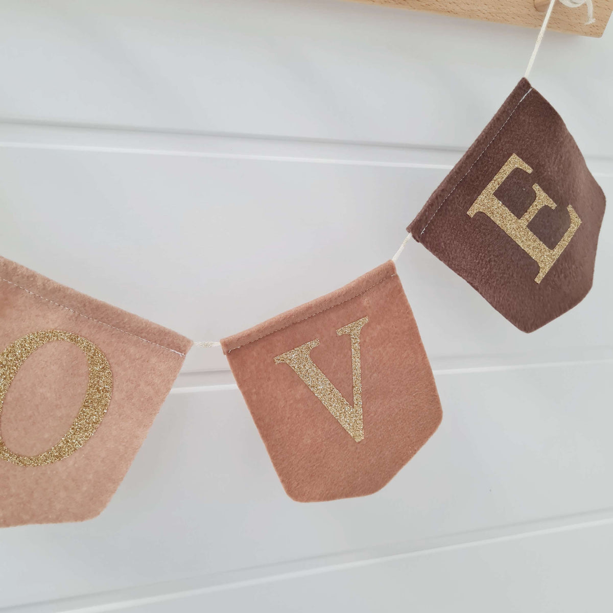 Felt Bunting "Love"